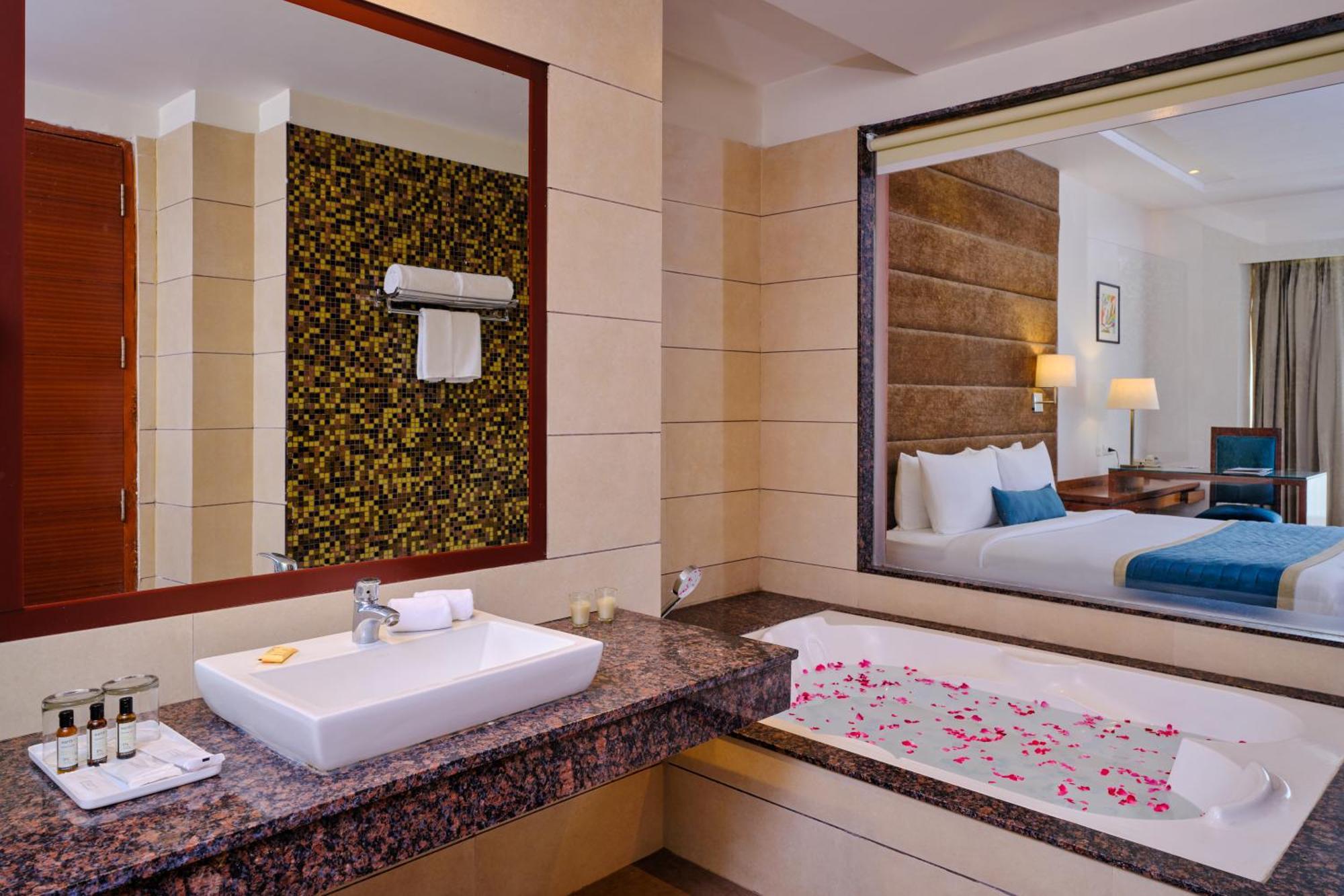 Best Western Country Woods Ambala Ambāla Exterior foto